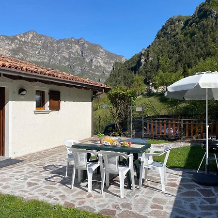 Casa Carla, Bis 4 Personen, Garten, Balkon Mit Blick Auf Den See Und Die Berge Crone Zewnętrze zdjęcie