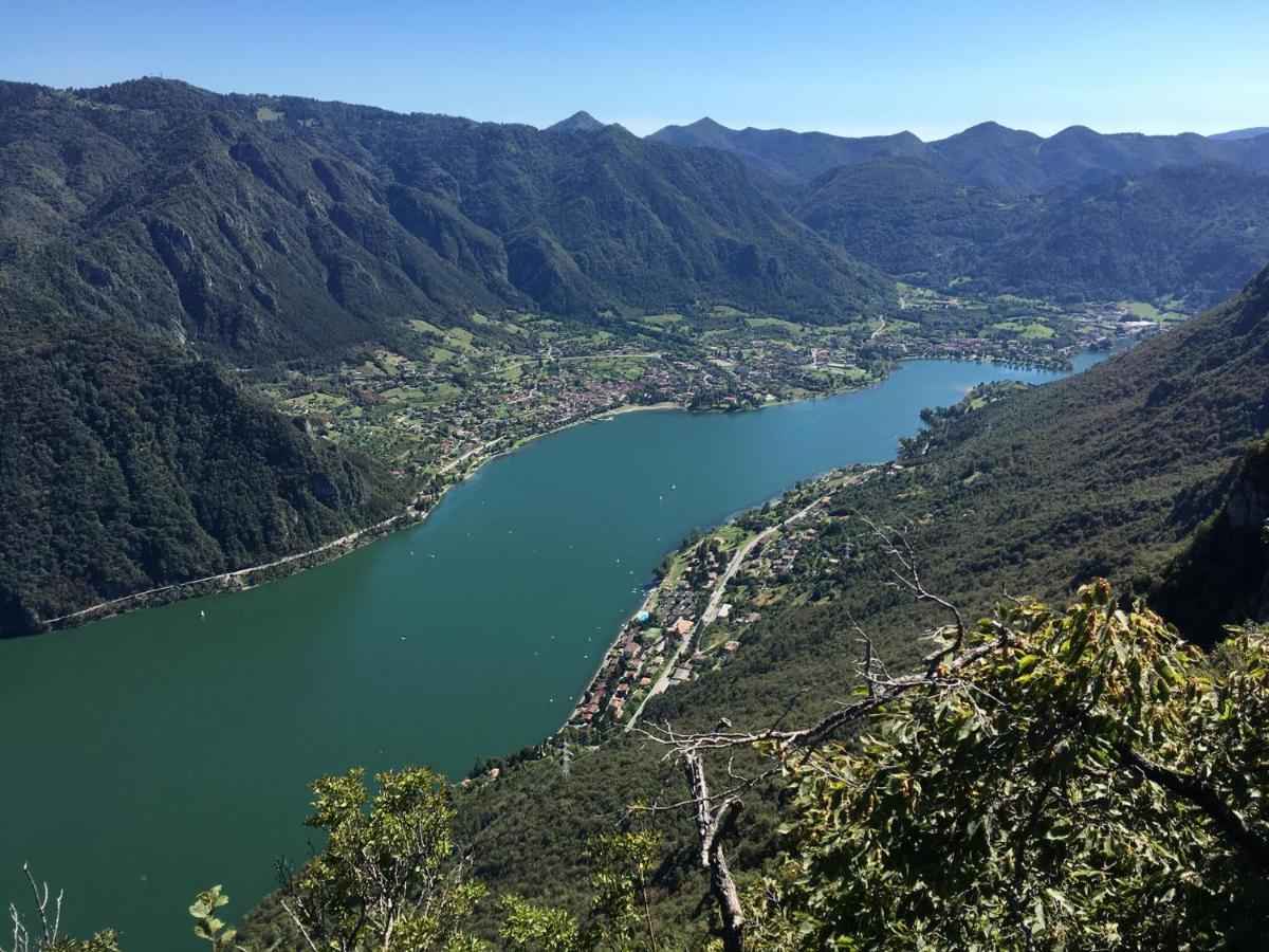 Casa Carla, Bis 4 Personen, Garten, Balkon Mit Blick Auf Den See Und Die Berge Crone Zewnętrze zdjęcie