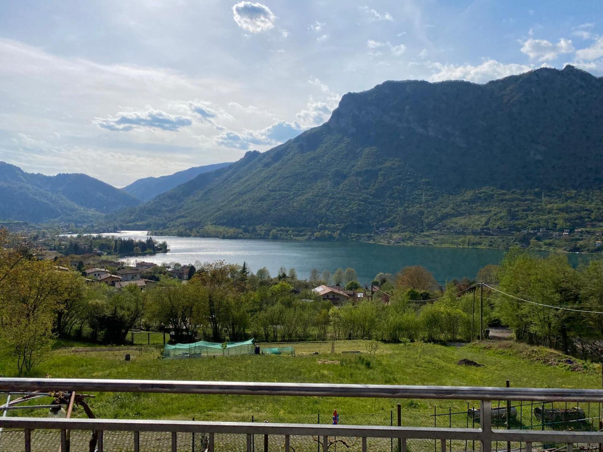 Casa Carla, Bis 4 Personen, Garten, Balkon Mit Blick Auf Den See Und Die Berge Crone Zewnętrze zdjęcie